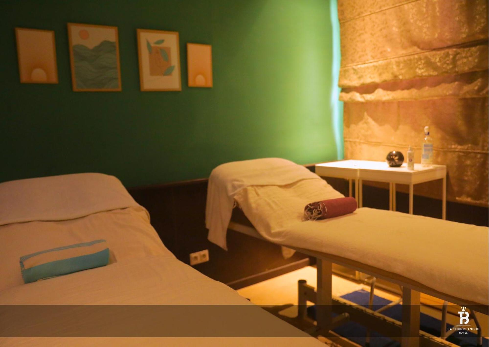 Hotel La Tour Blanche 4*